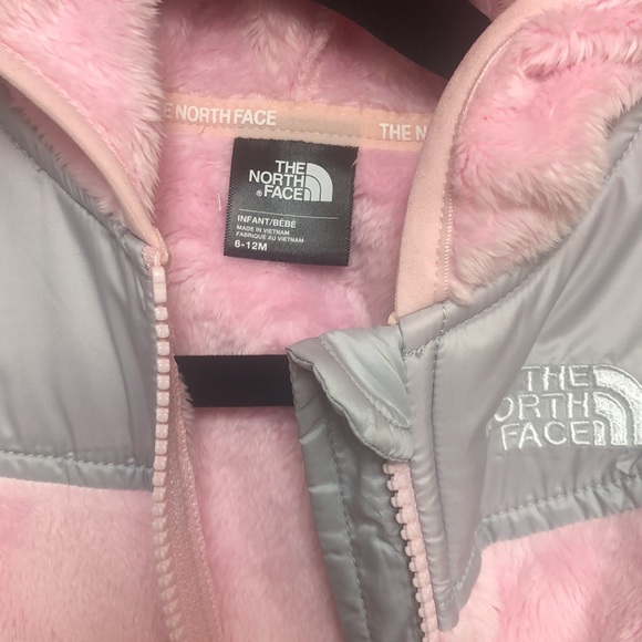 Infant warm hoodie - Picture 2 of 3